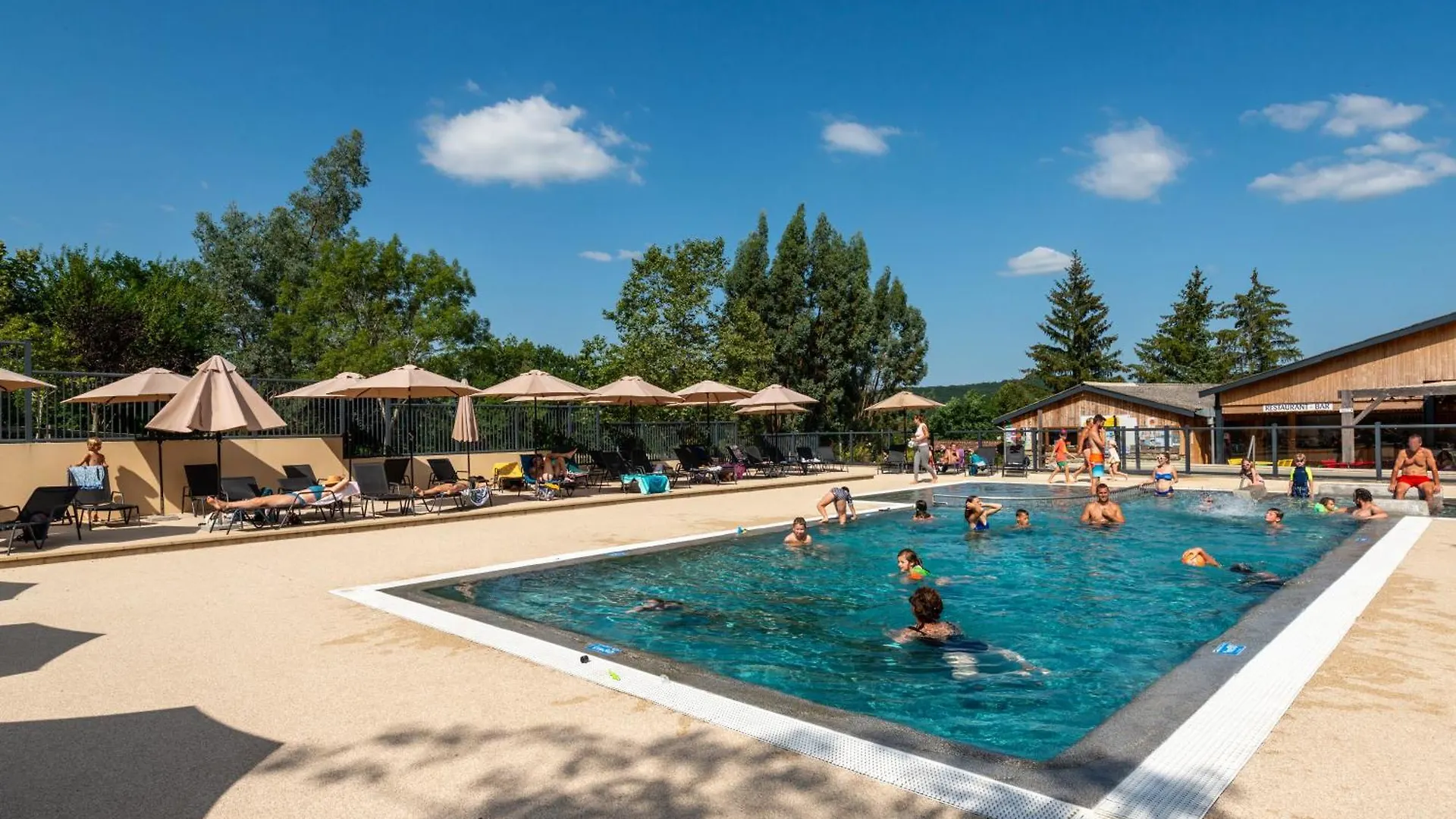 Camping Maeva Respire La Serre Aigues-Vives  3*, Aigues-Vives (Ariege) France