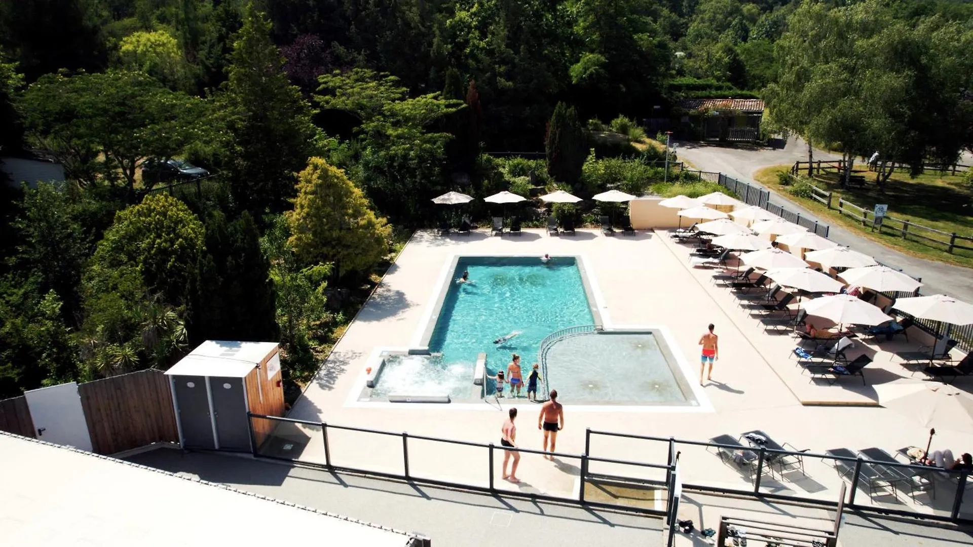 Camping Maeva Respire La Serre Aigues-Vives  Aigues-Vives (Ariege)